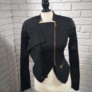 bebe Ladies Black Size 2 Off Set Zipper Tab Collar Lined & Fitted Tuxedo Jacket